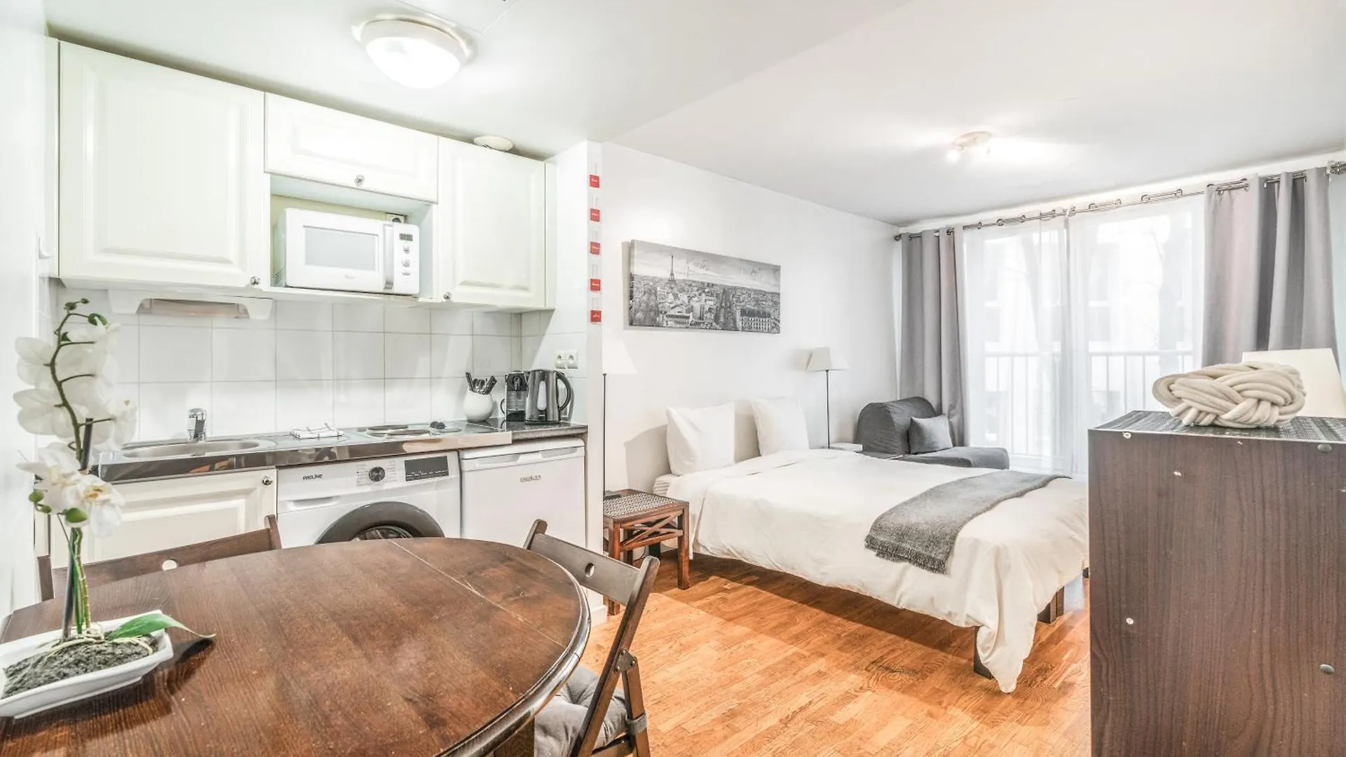 Champs Elysees Flat Apartment *